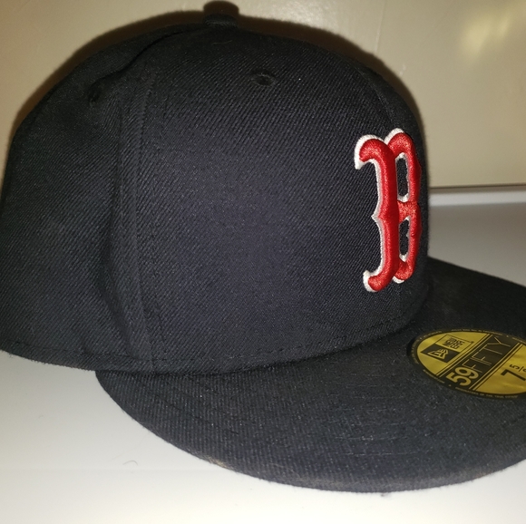New Era Boston Red Sox hat size 7 5/8 - Picture 7 of 11